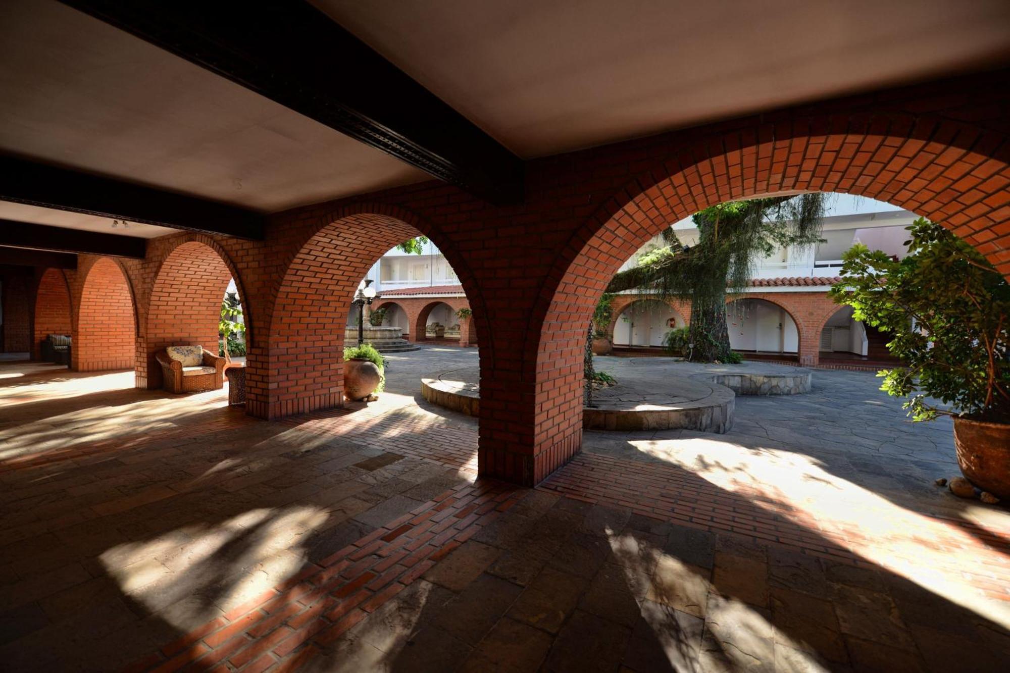 Los Tajibos, Santa Cruz De La Sierra, A Tribute Portfolio Hotel Esterno foto